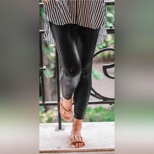 Liquid Leather Look Leggings